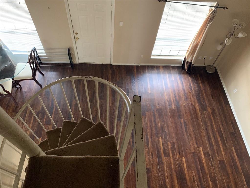 2401 Leon St #310 Property Photo 10