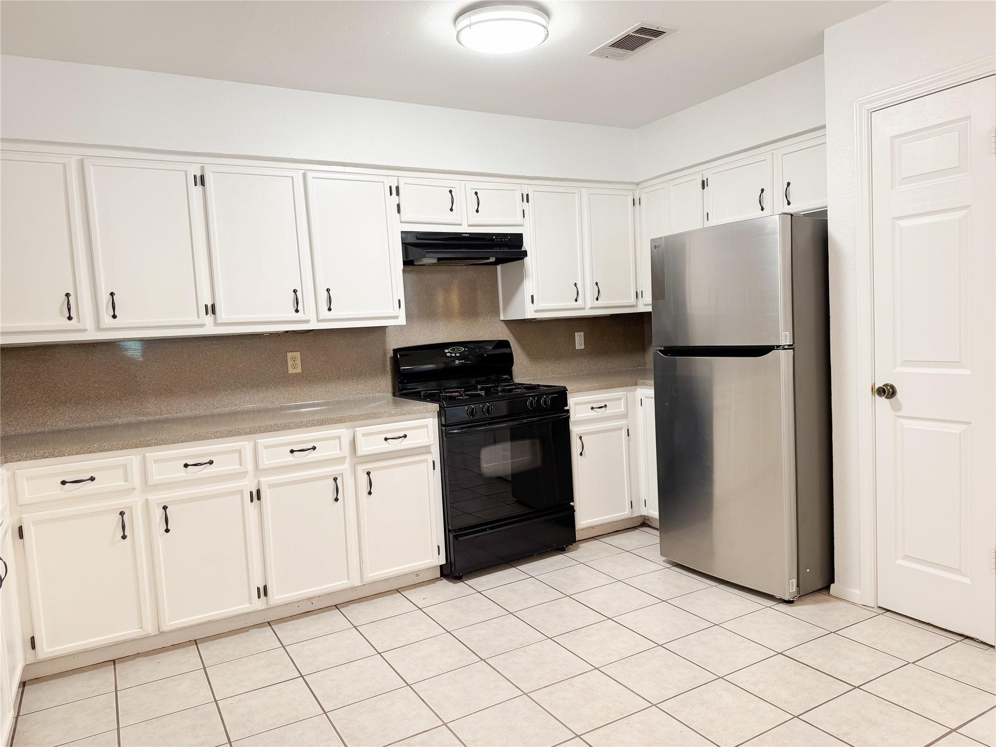 11910 Stout Oak Trl Property Photo 8