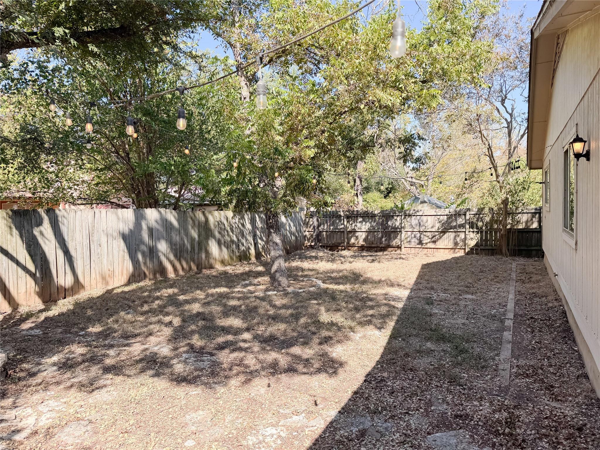 11910 Stout Oak Trl Property Photo 27
