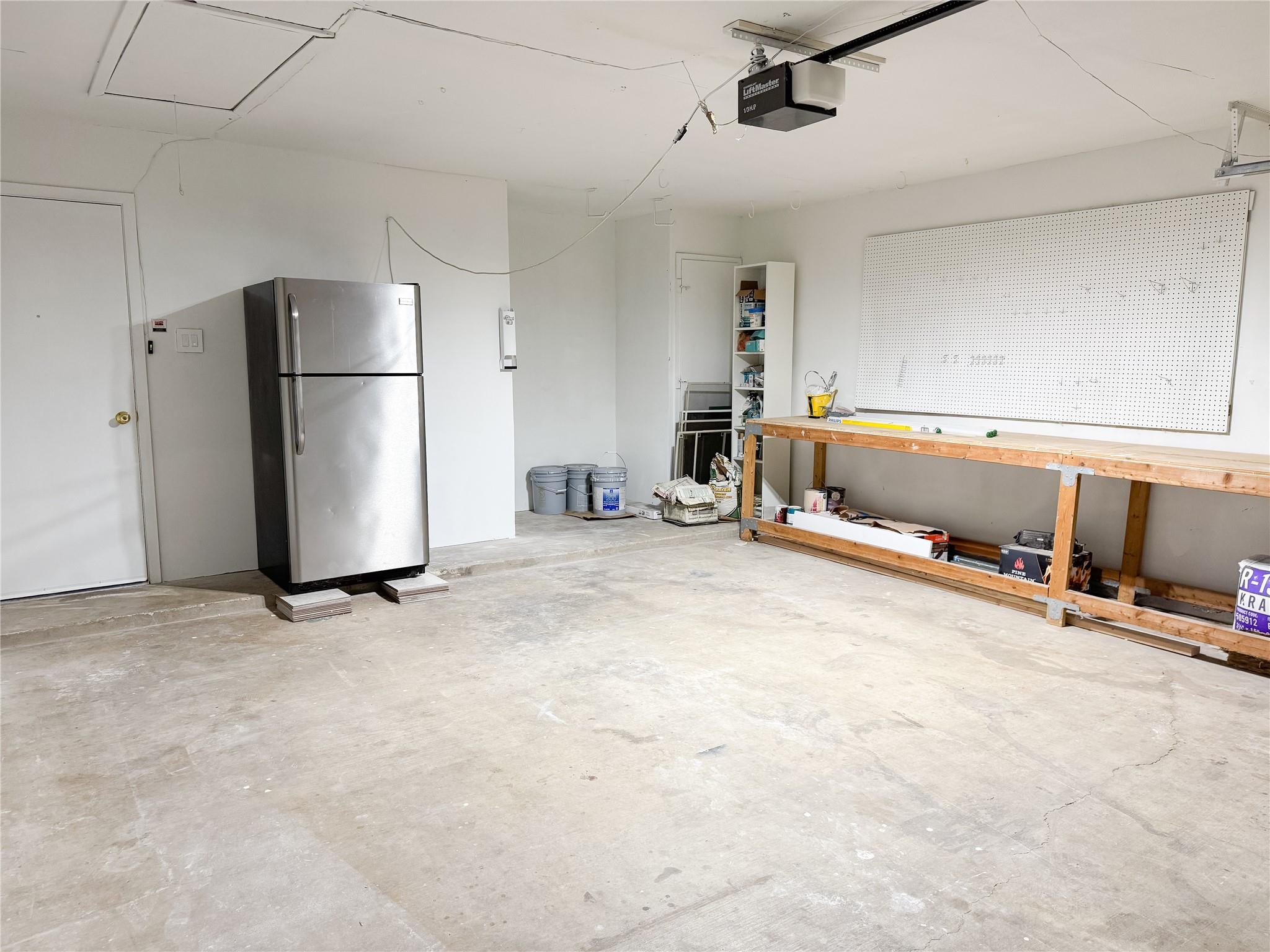 11910 Stout Oak Trl Property Photo 31