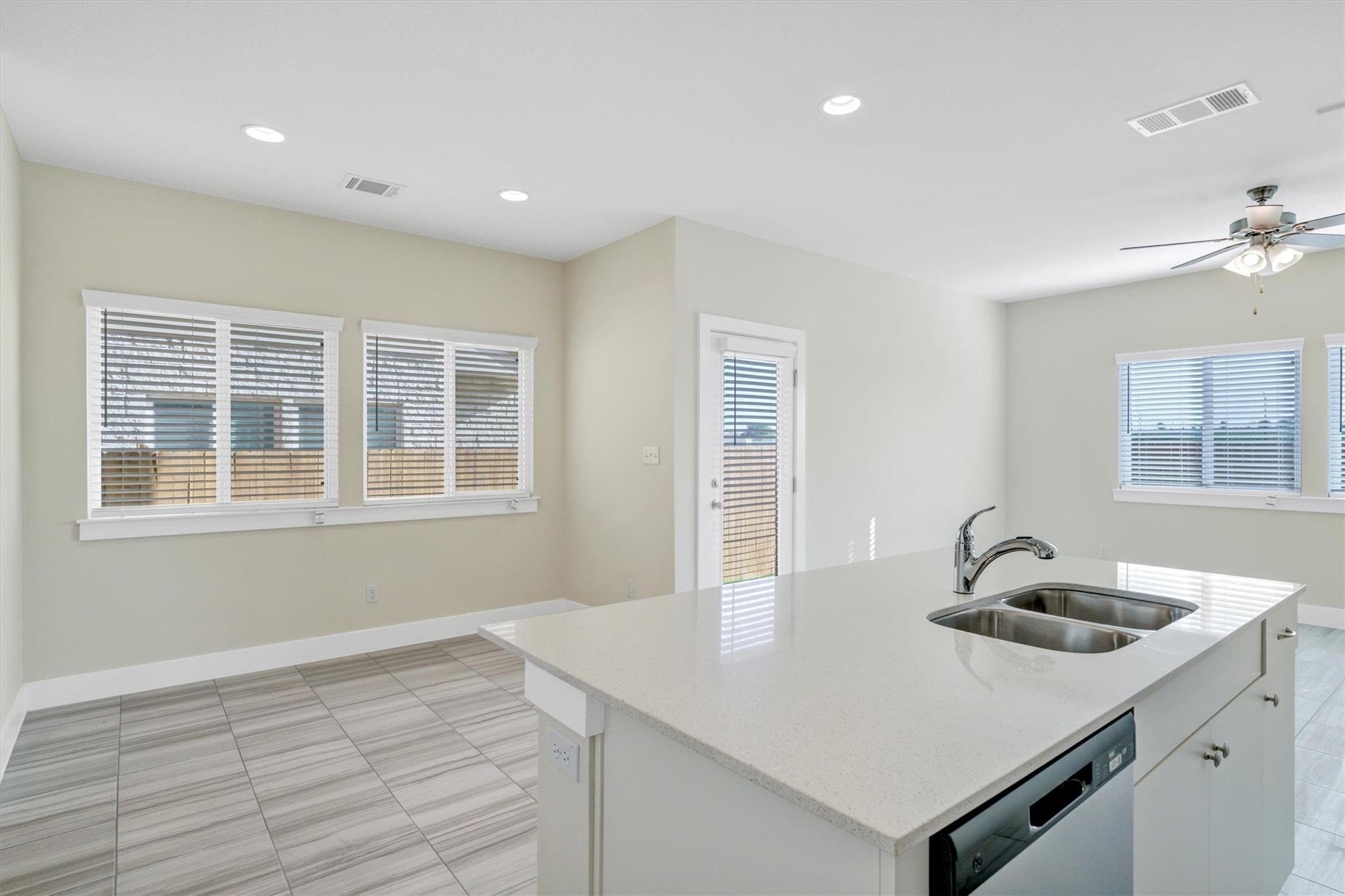 314 Alamar Knot Way #190 Property Photo 7