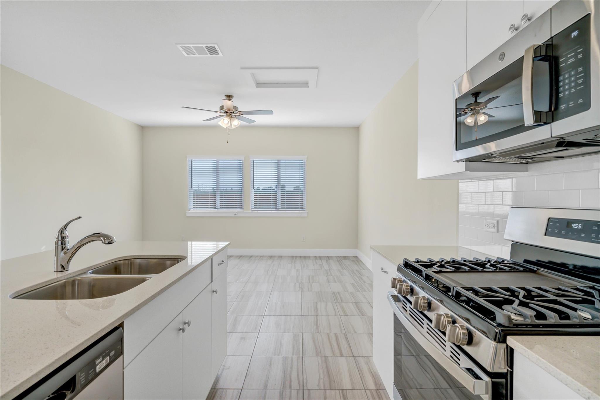 314 Alamar Knot Way #190 Property Photo 8