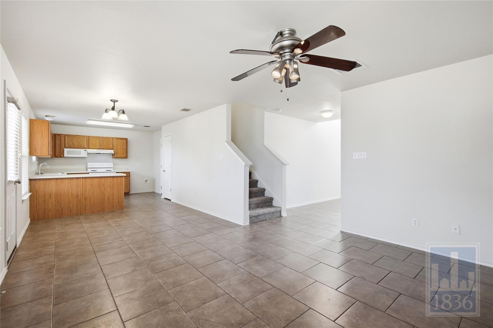 226 Wegstrom St Property Photo 7