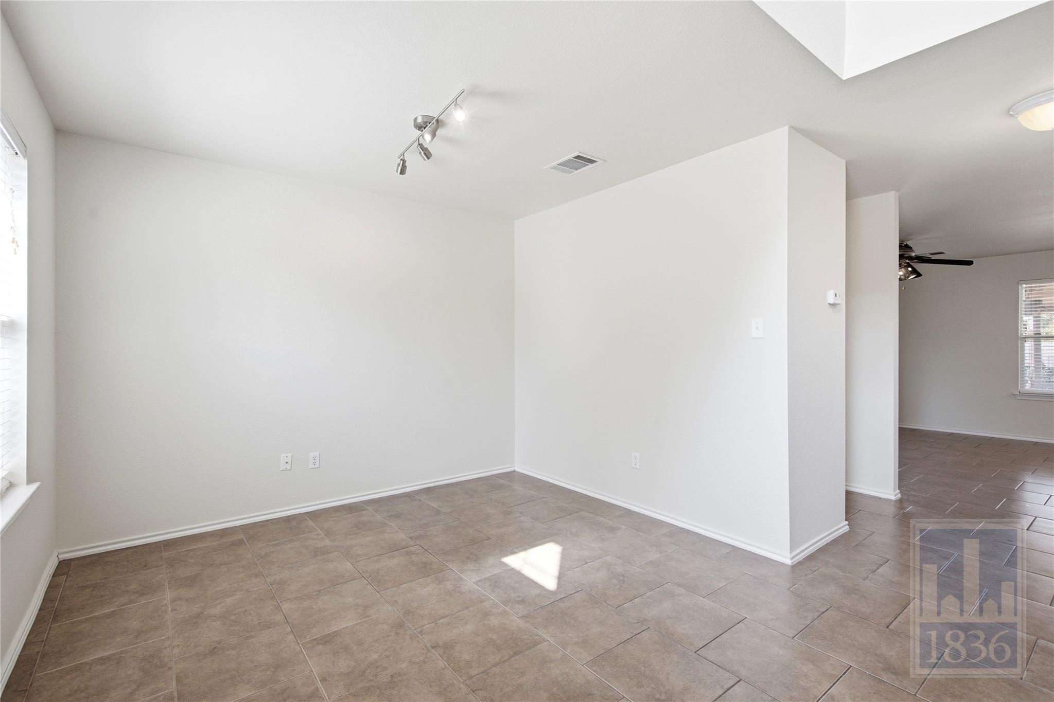 226 Wegstrom St Property Photo 18