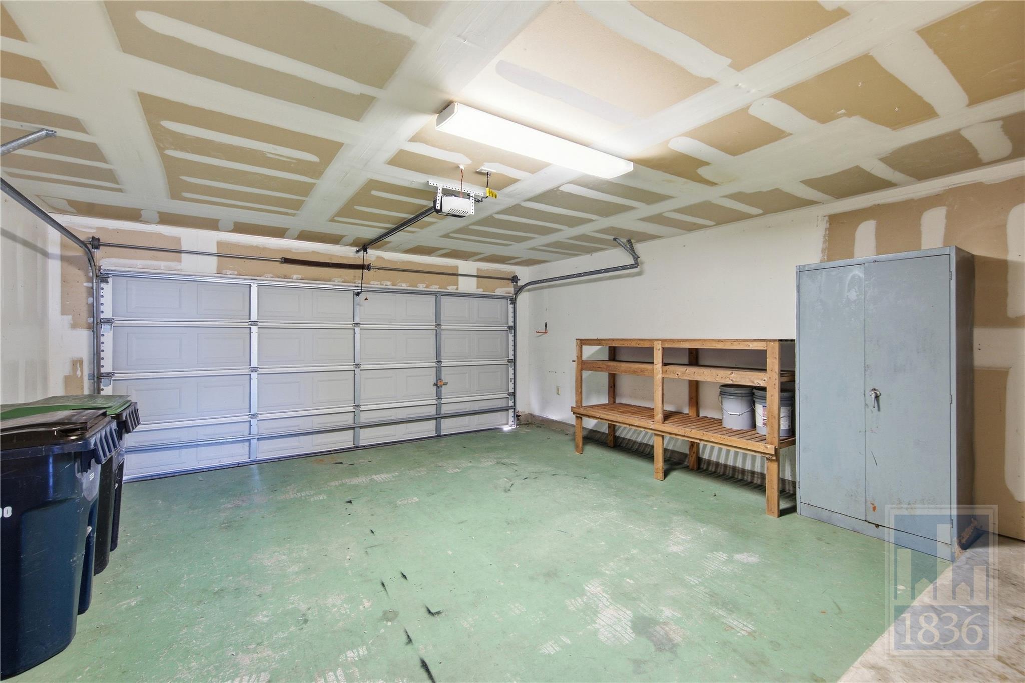 226 Wegstrom St Property Photo 29