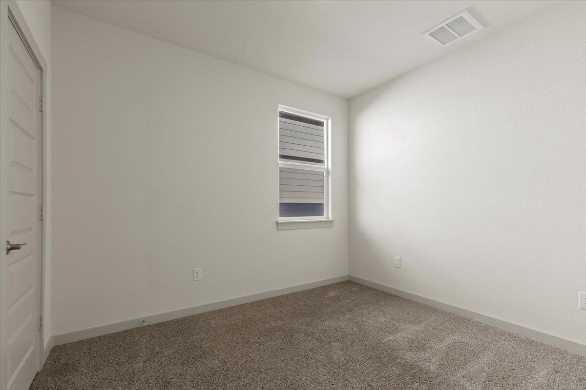 7704 Jacobean Way Property Photo 20