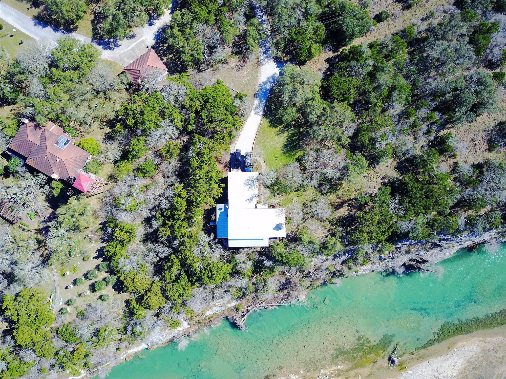212 Comanche Cp Property Photo