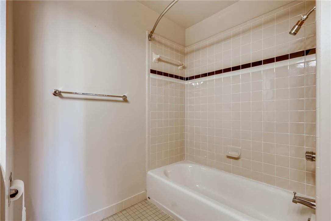 710 Colorado St #4j Property Photo 25