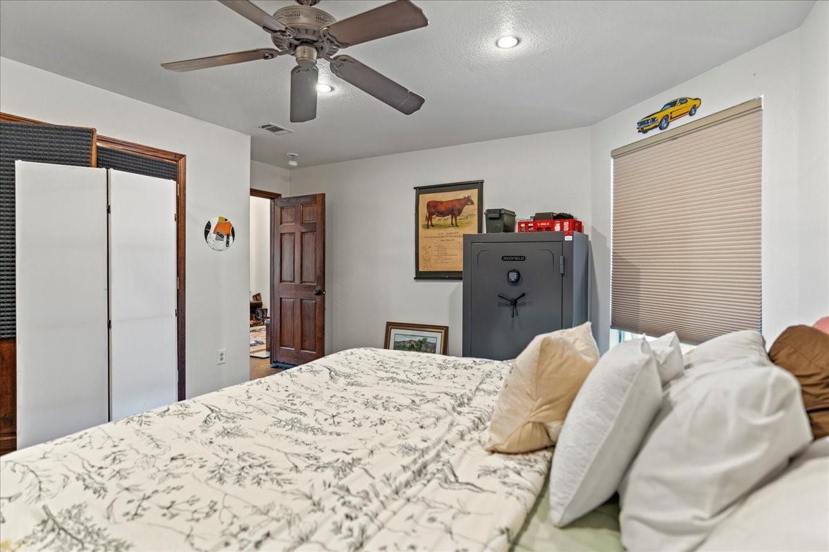 3220 Fm-971 Property Photo 16