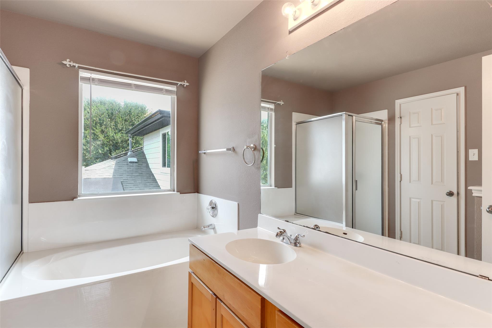 15301 Ora Ln Property Photo 10