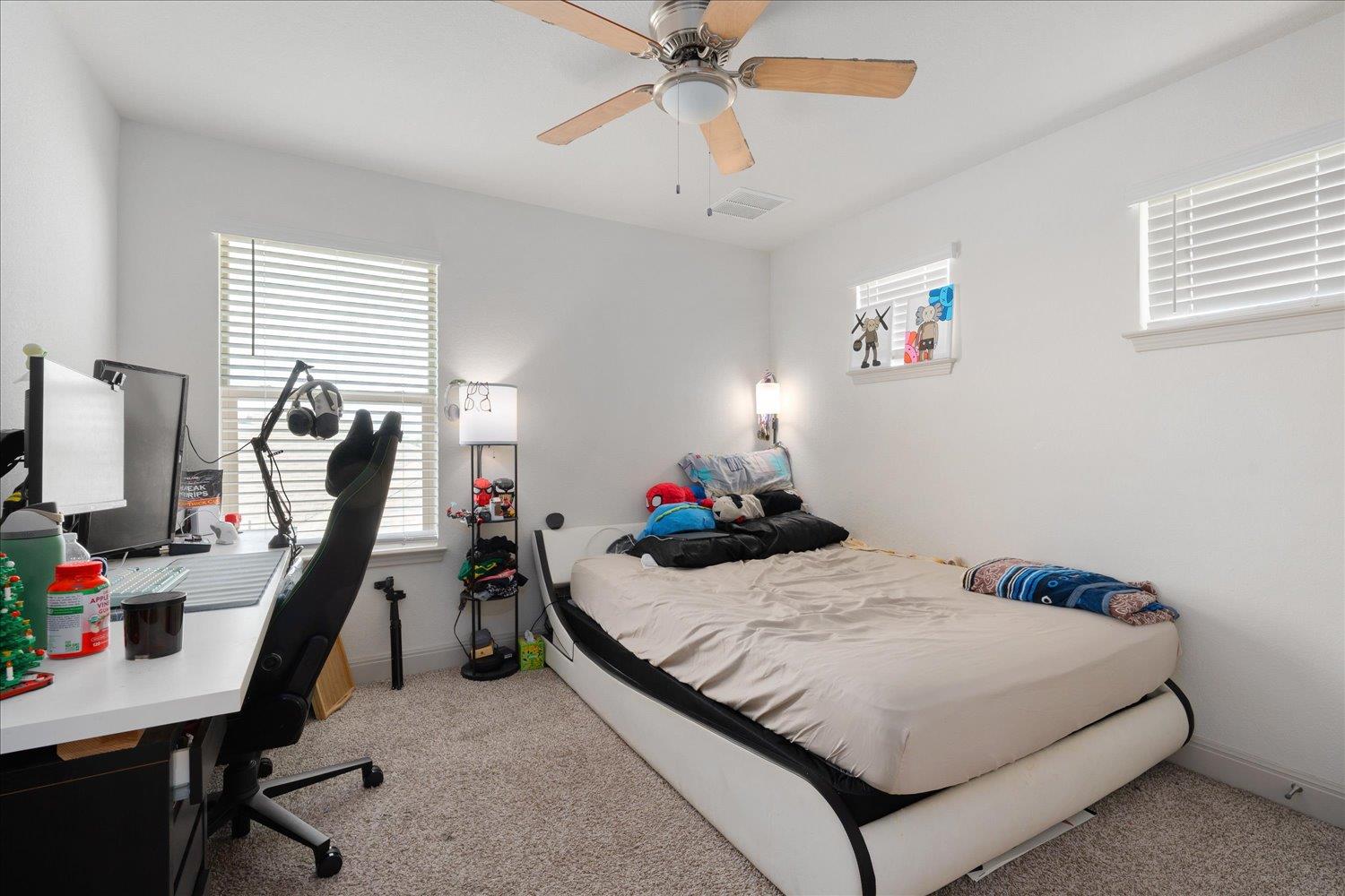 18005 Umberto Dr Property Photo 25