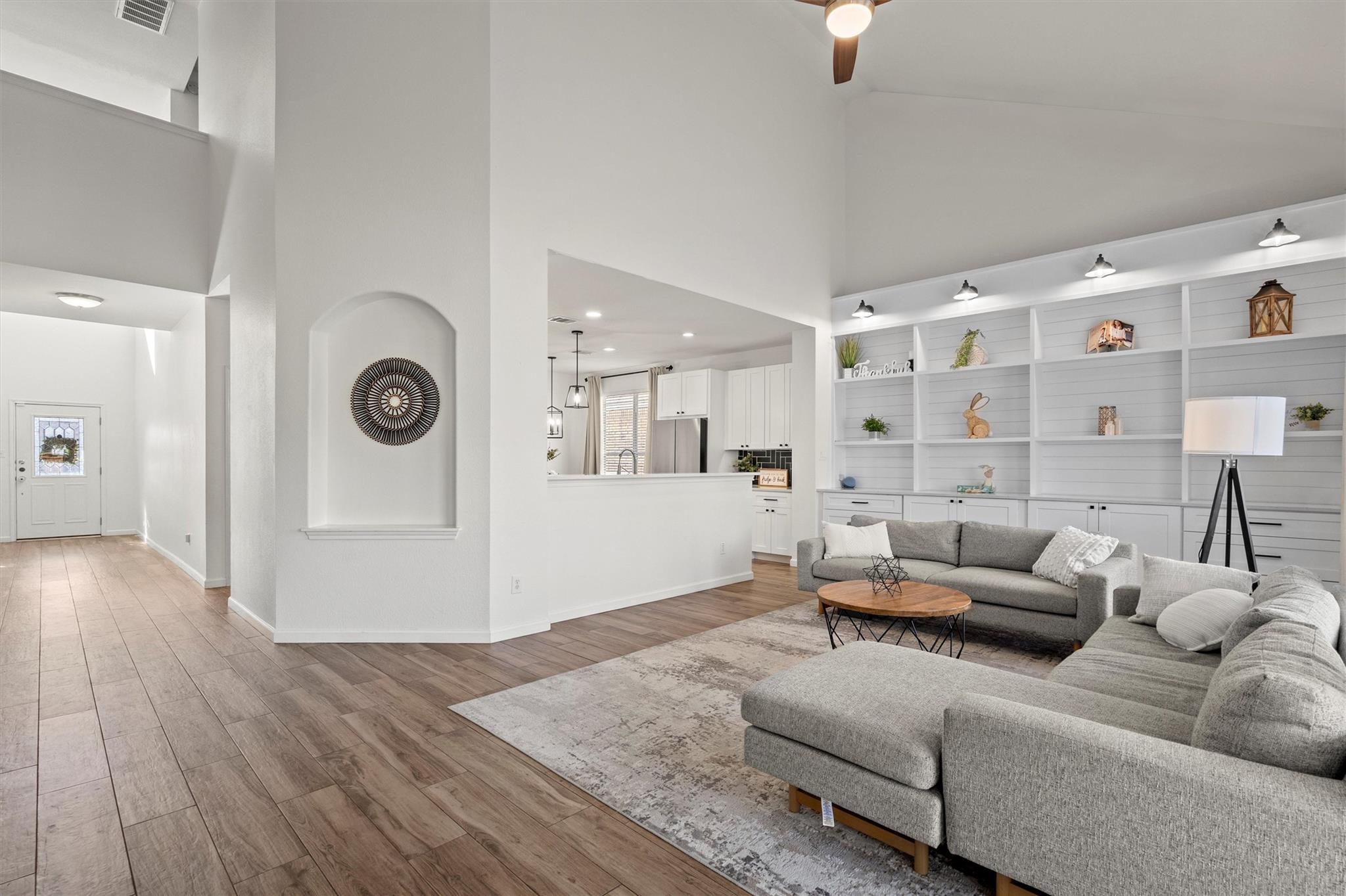 18516 Silent Water Way Property Photo 4