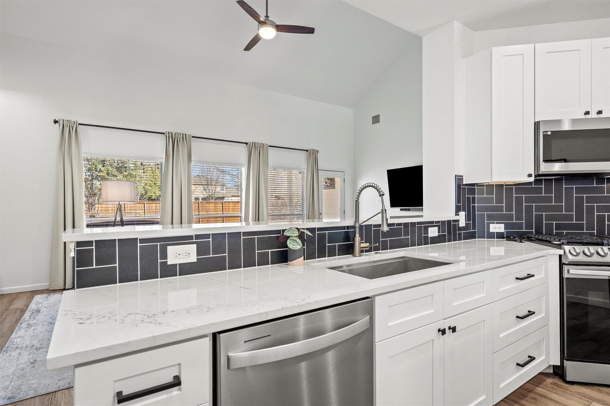 18516 Silent Water Way Property Photo 9