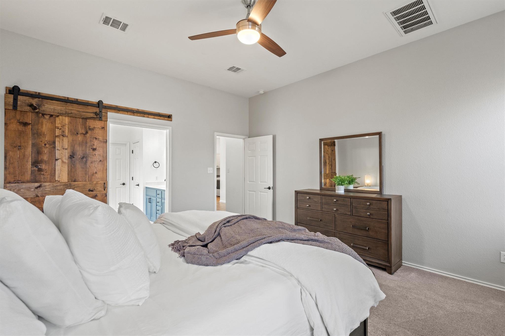 18516 Silent Water Way Property Photo 15