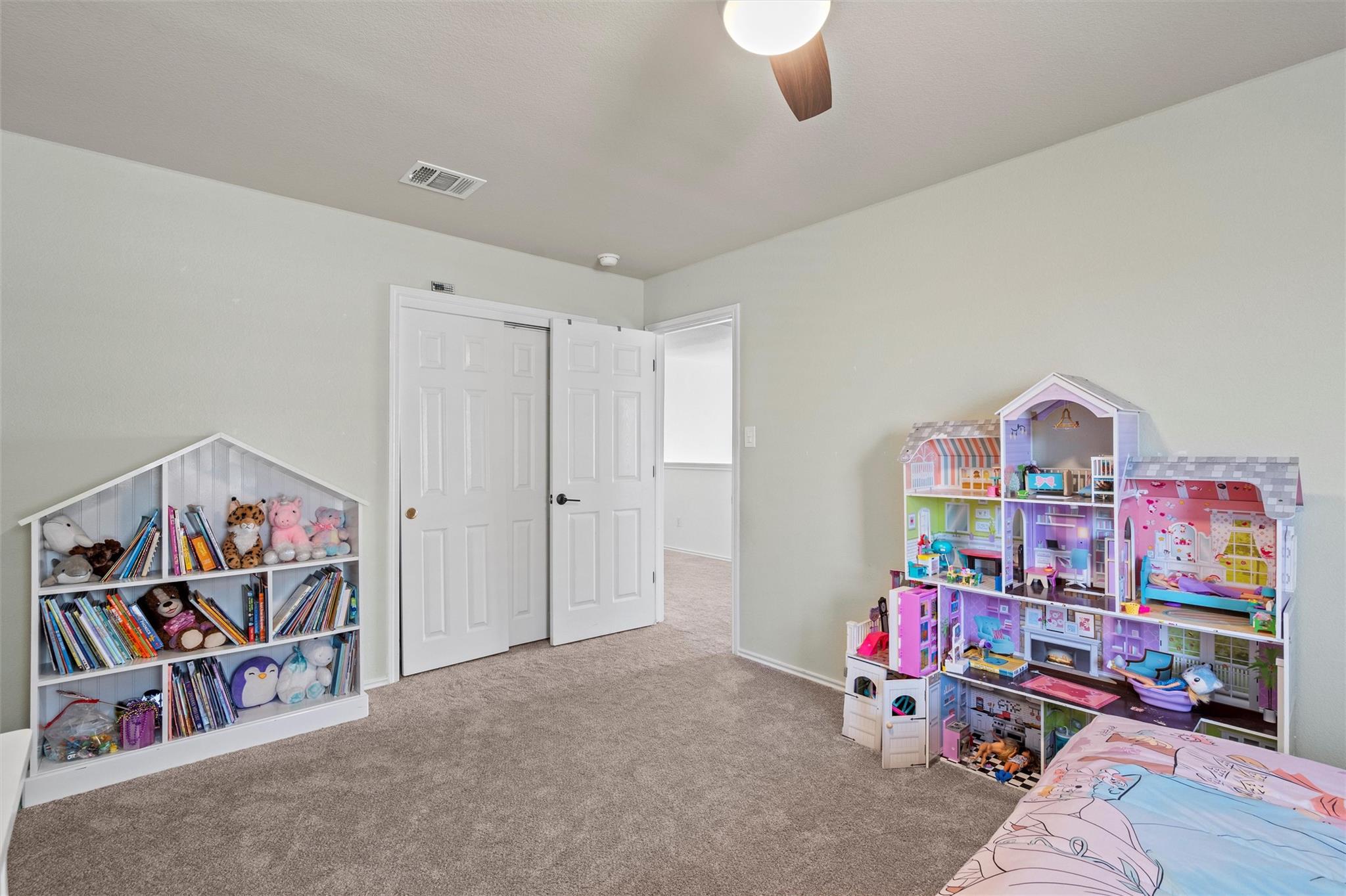 18516 Silent Water Way Property Photo 26