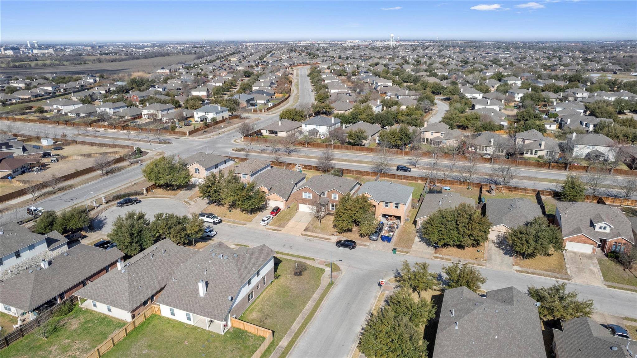 18516 Silent Water Way Property Photo 34