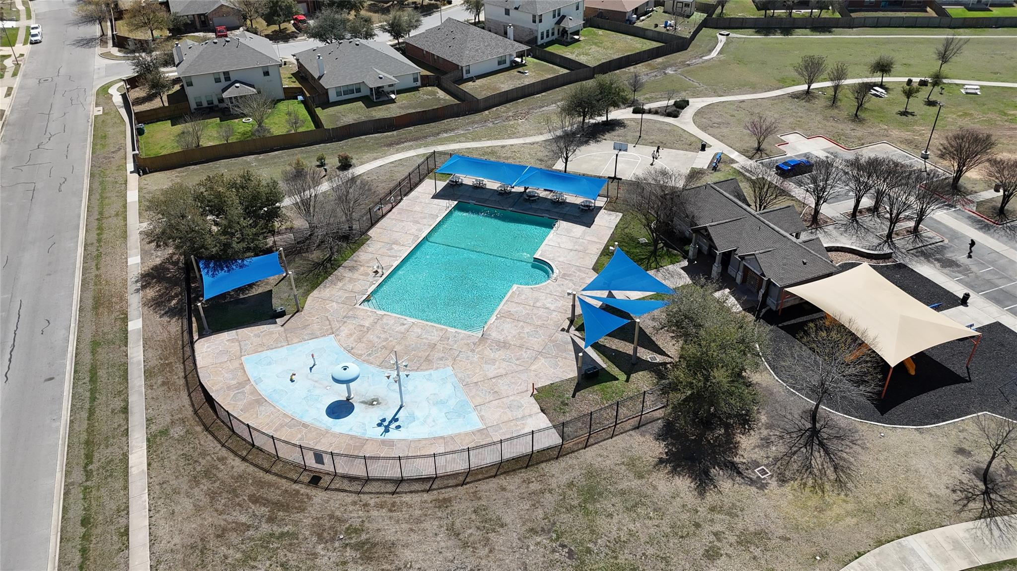 18516 Silent Water Way Property Photo 38