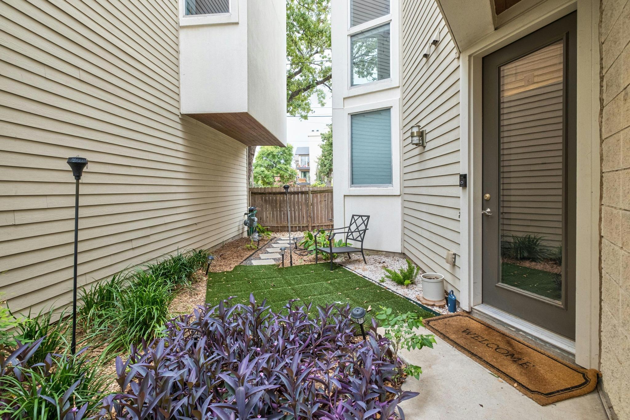 1314 Norwalk Ln #b Property Photo 24