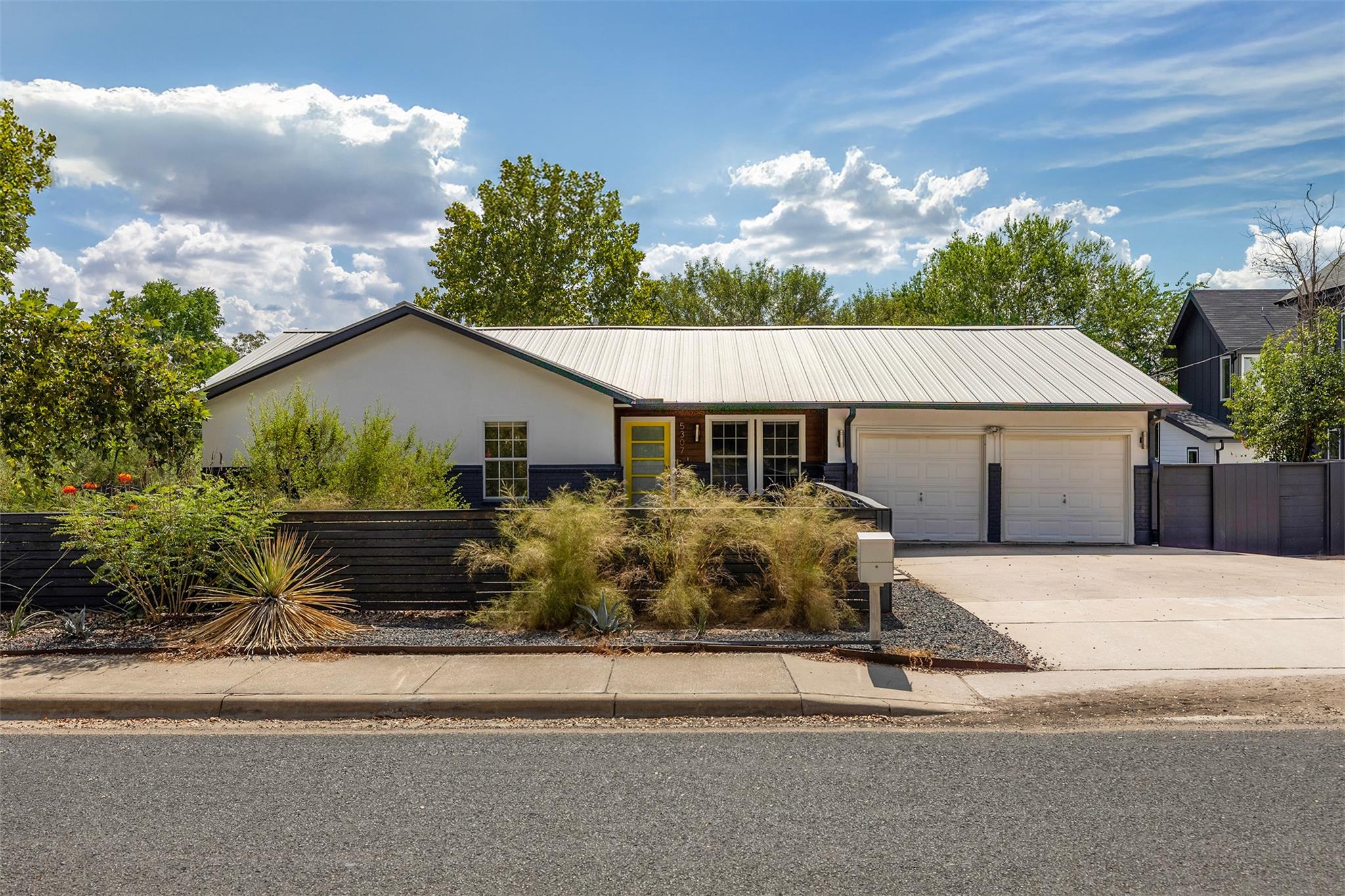 5307 Ledesma Rd Property Photo 1