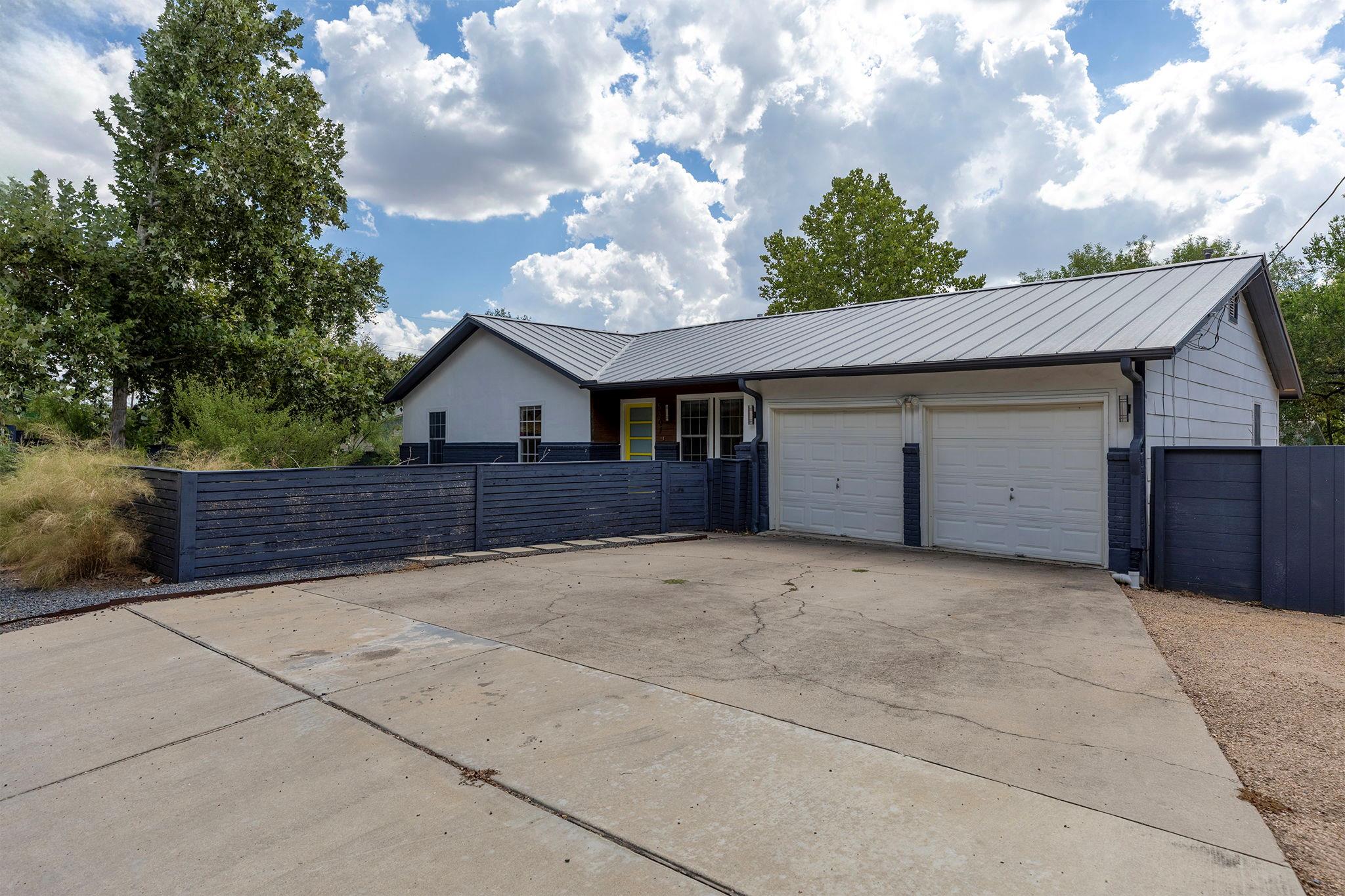 5307 Ledesma Rd Property Photo 2