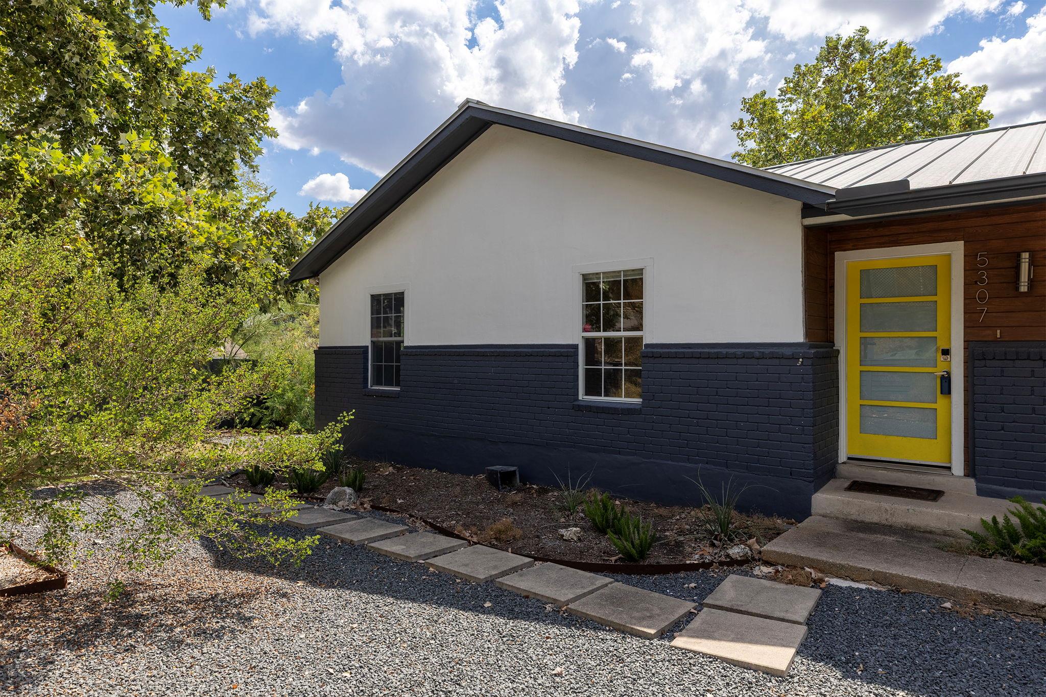 5307 Ledesma Rd Property Photo 3
