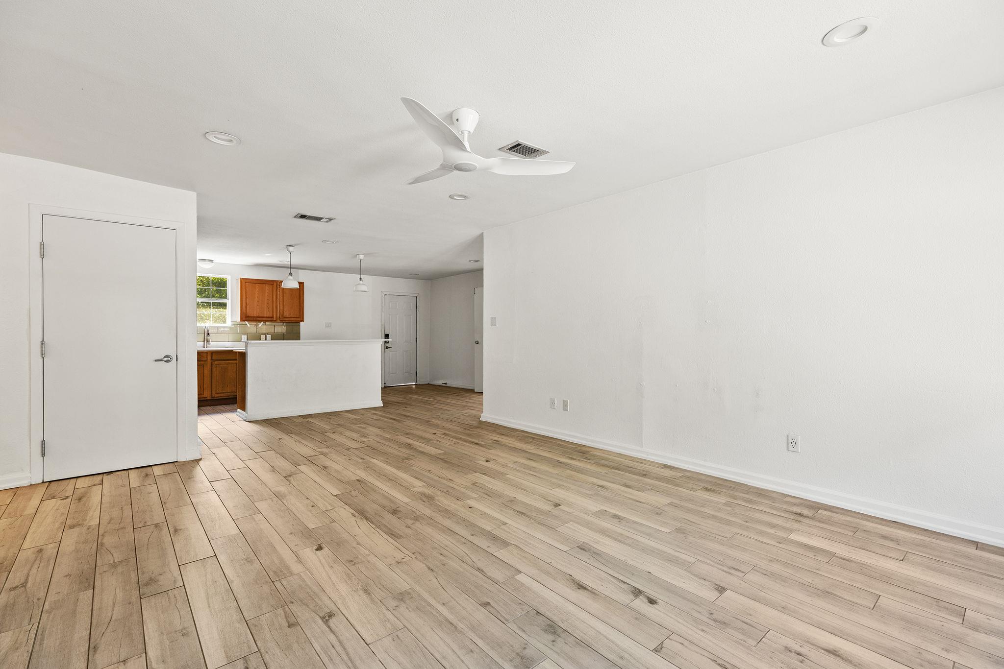 5307 Ledesma Rd Property Photo 4
