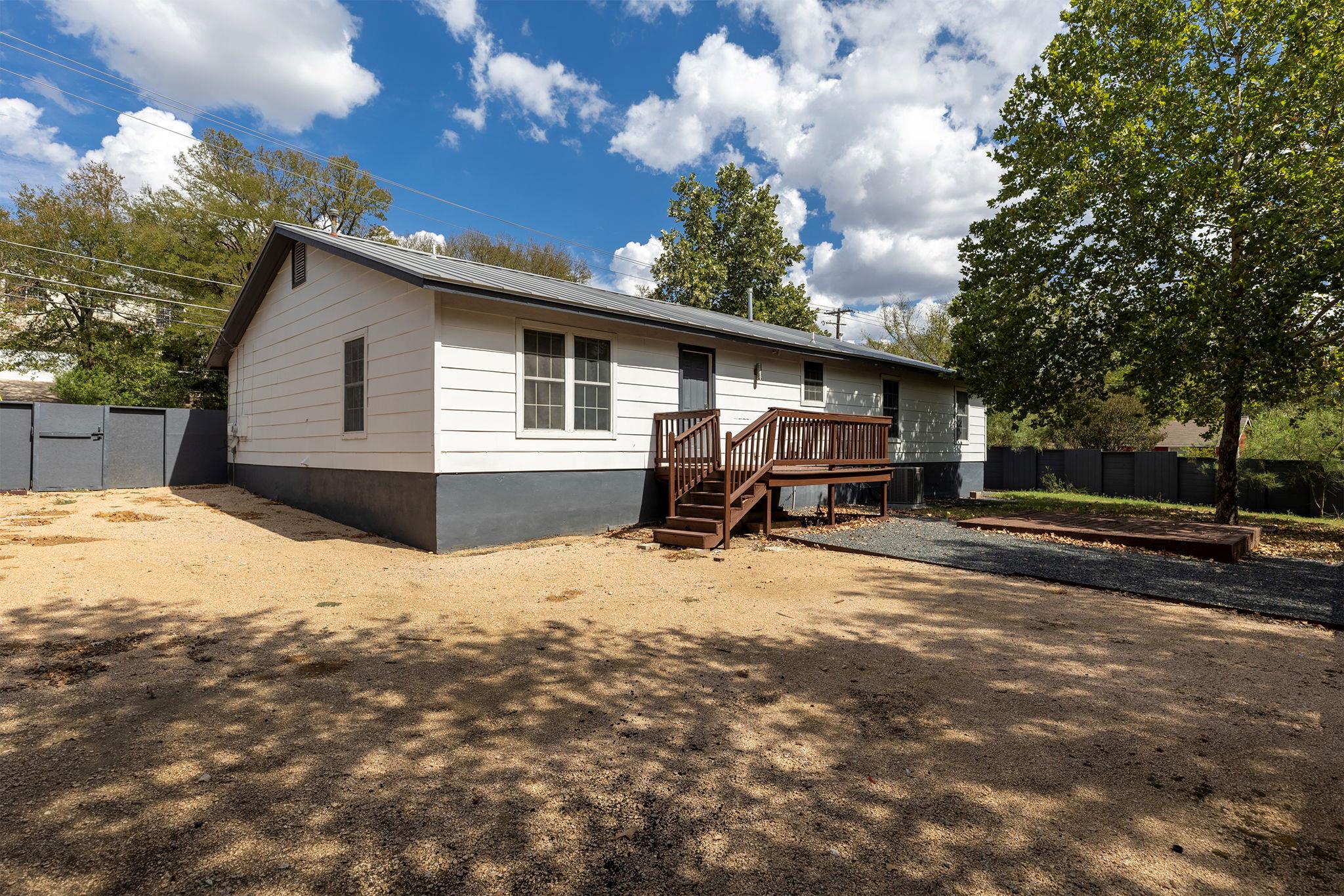 5307 Ledesma Rd Property Photo 28