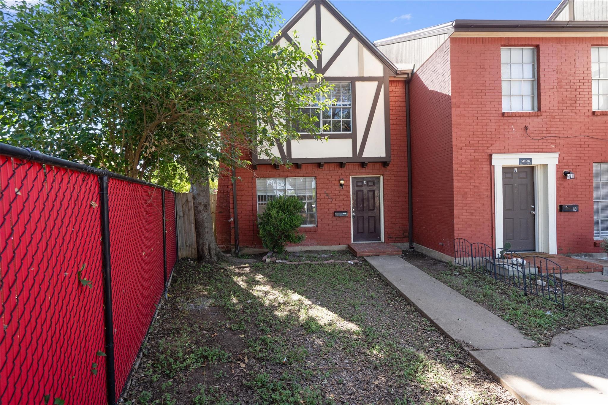 5800 Belmoor Dr #a Property Photo 4