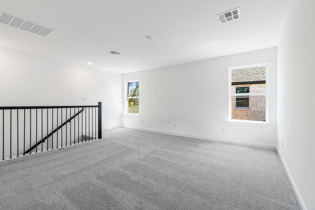 486 Jackson River Loop Property Photo 15