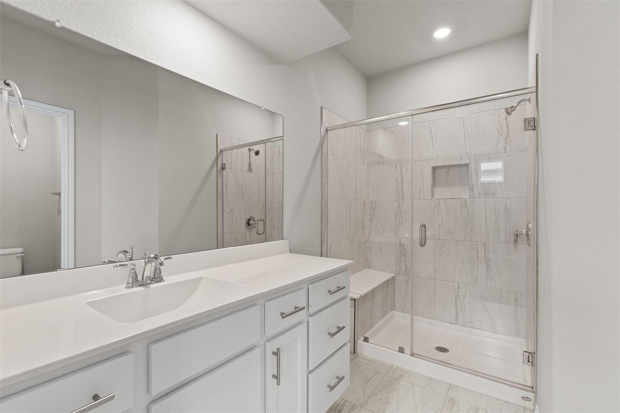 8809a Whitter Dr Property Photo 16