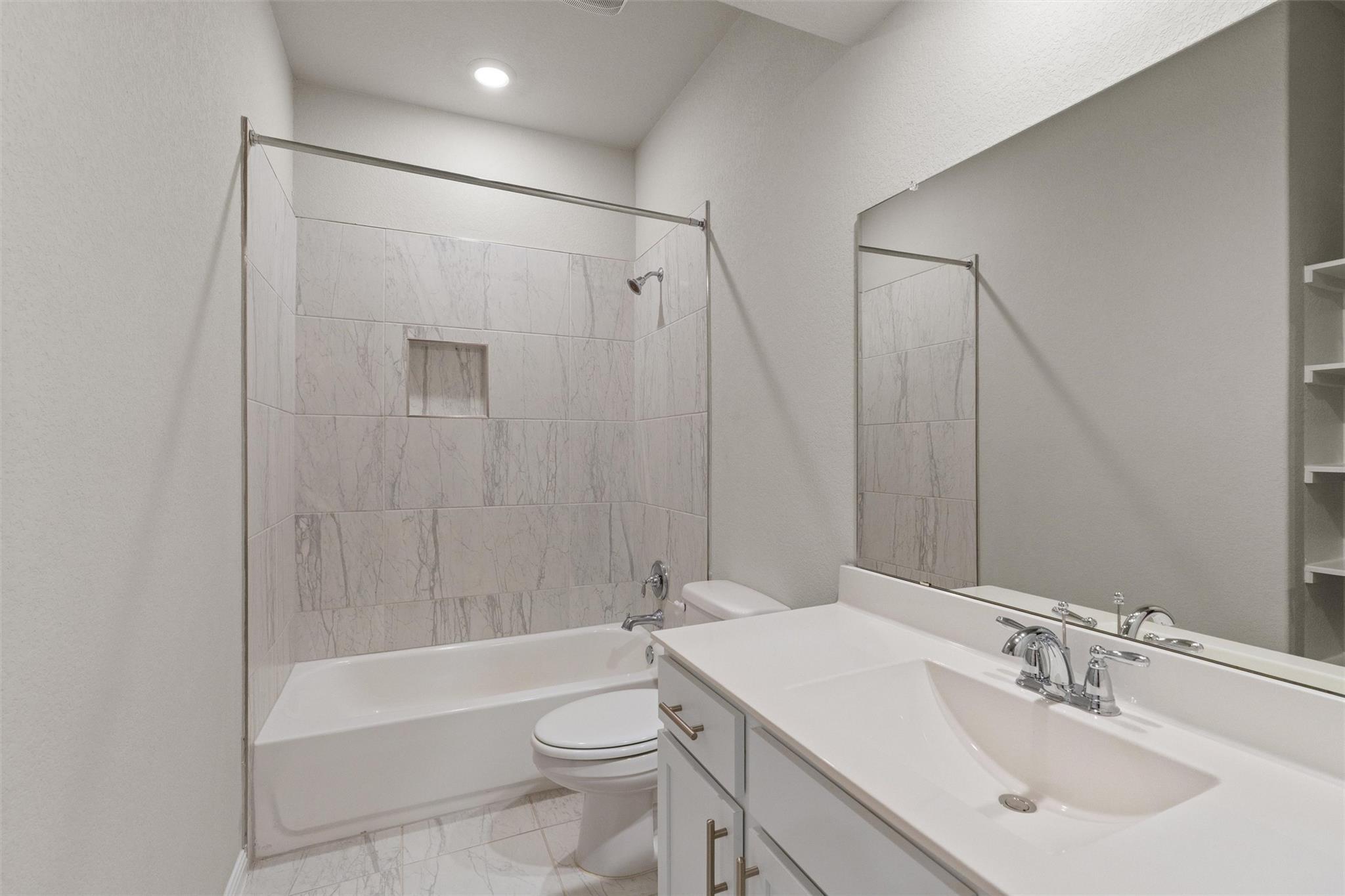 8809a Whitter Dr Property Photo 20