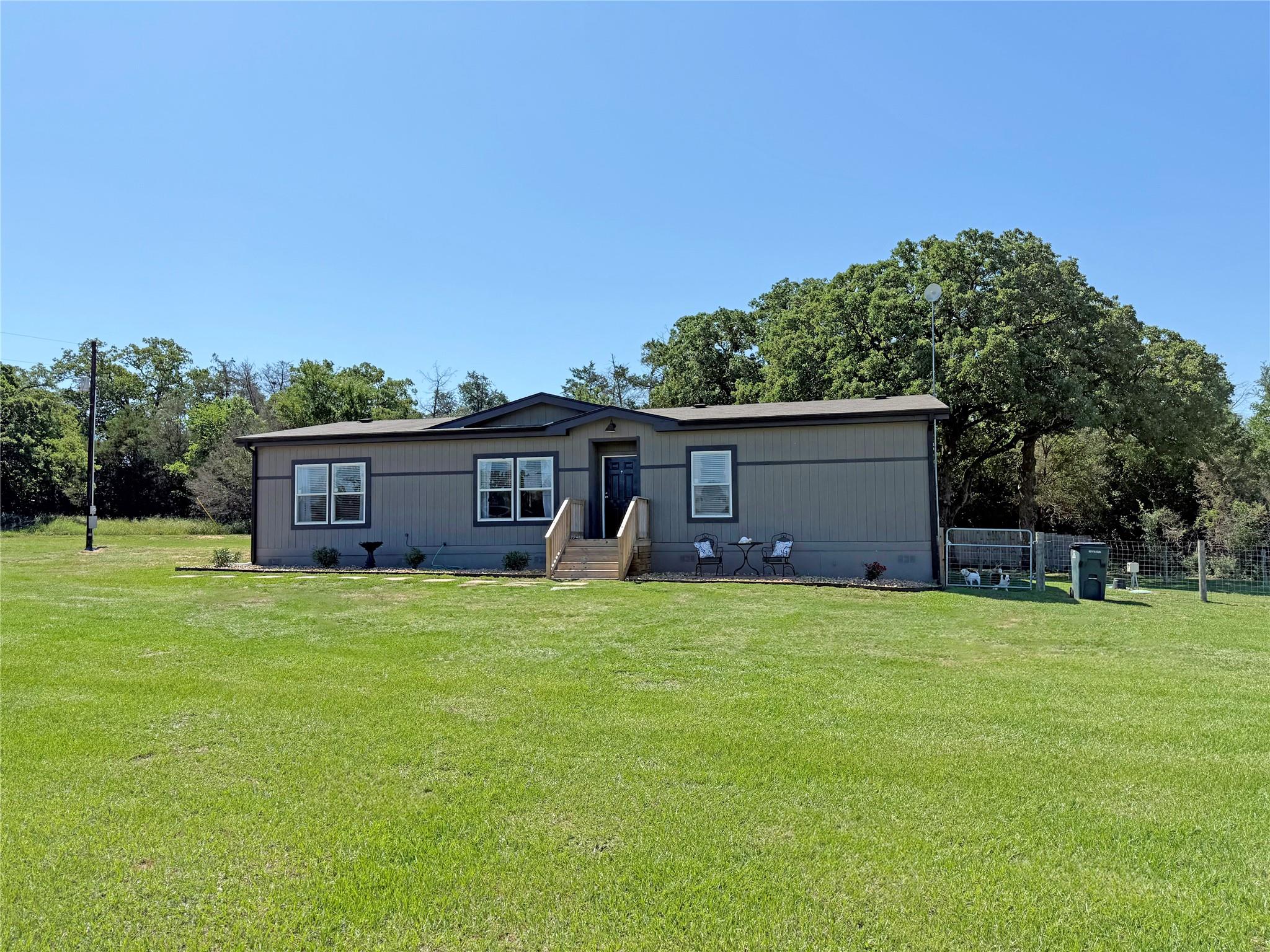 5999 County Road 326 Property Photo