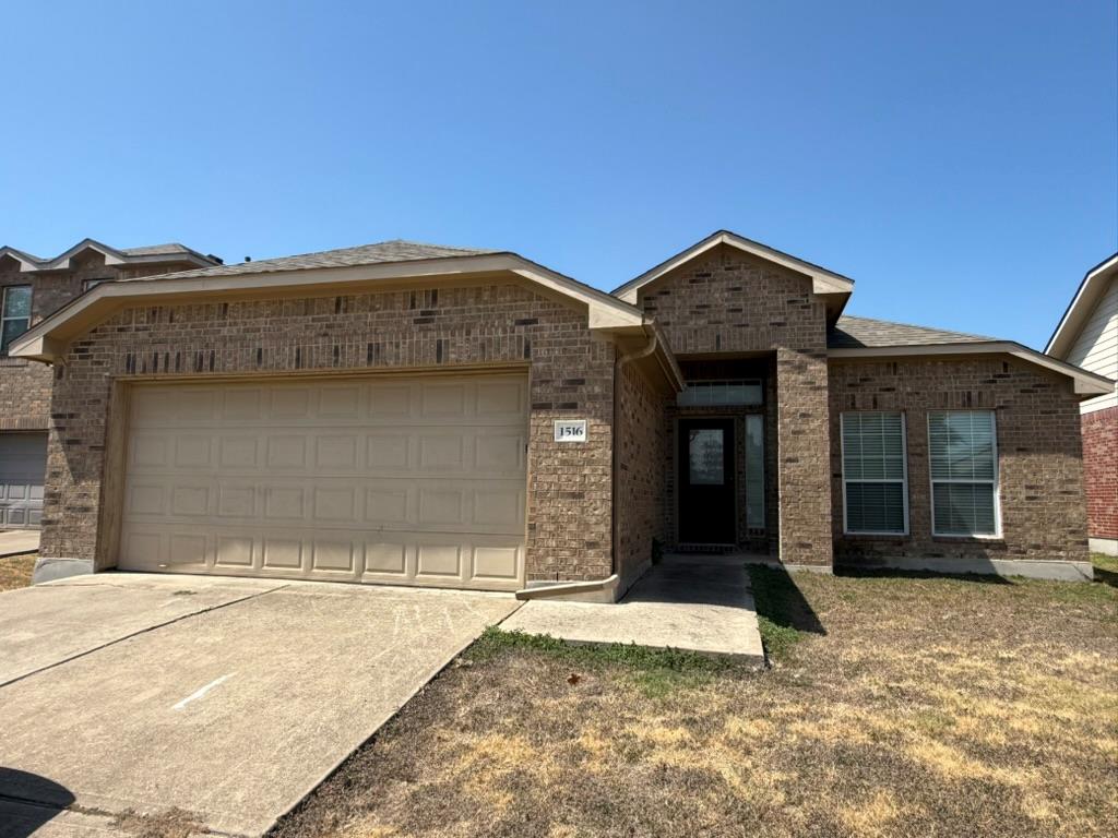 1516 Tonia Loop Property Photo 1