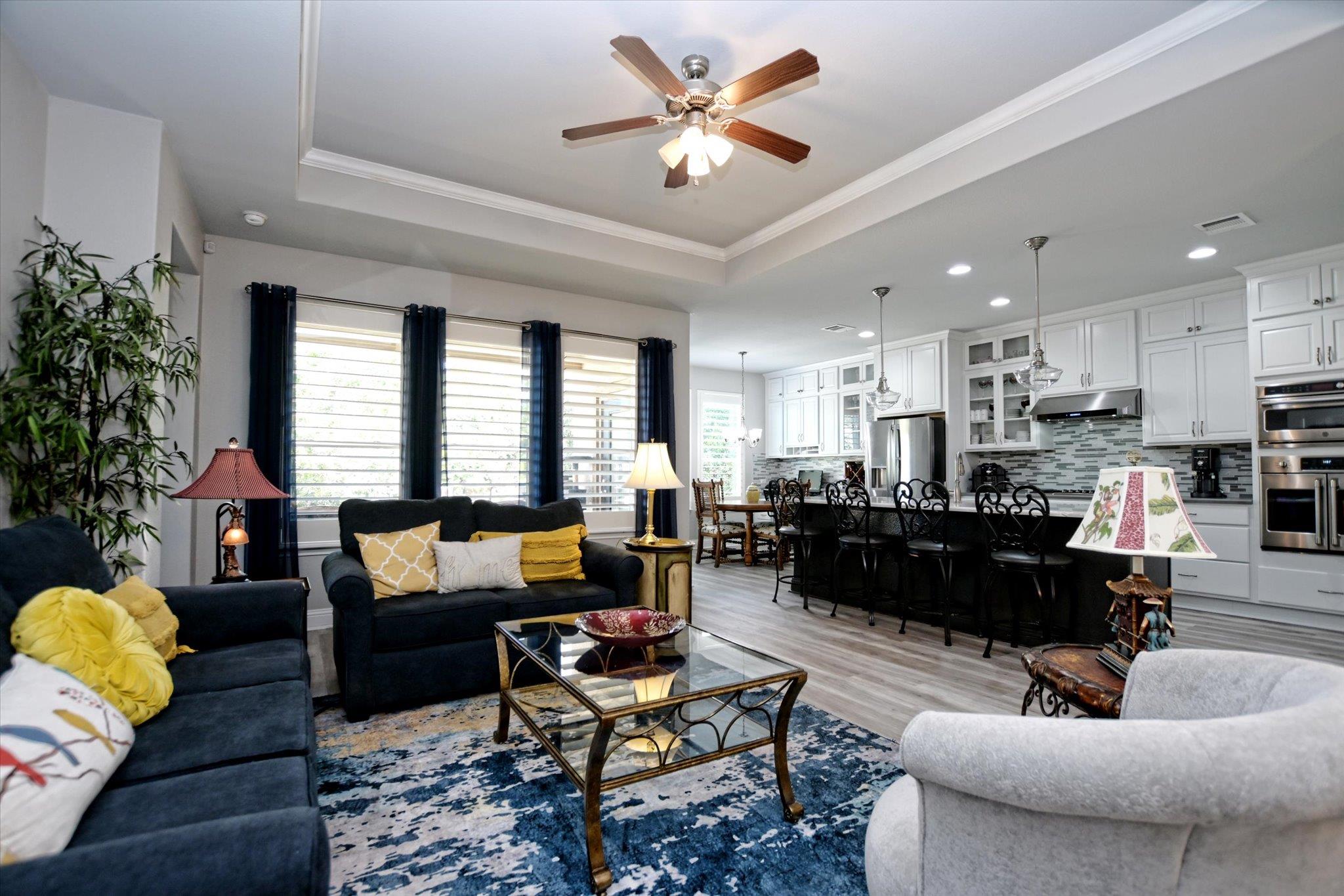 113 Cathedral Mountain Pass Property Photo 4