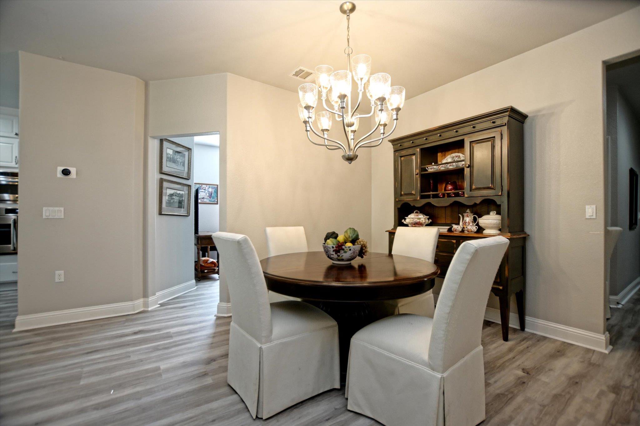 113 Cathedral Mountain Pass Property Photo 7