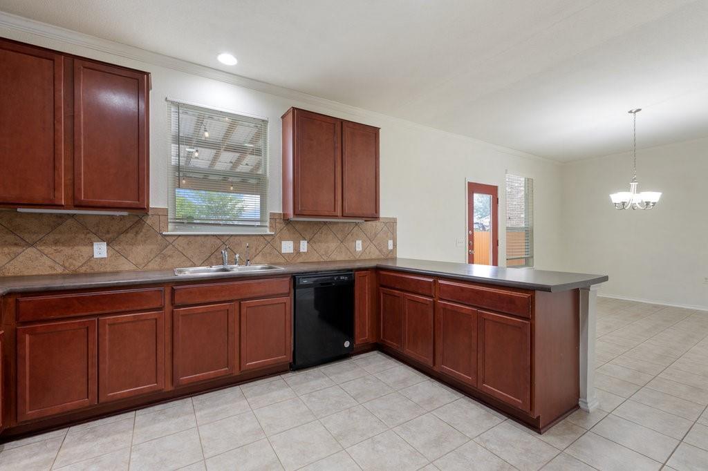 10909 Helms Deep Dr Property Photo 12