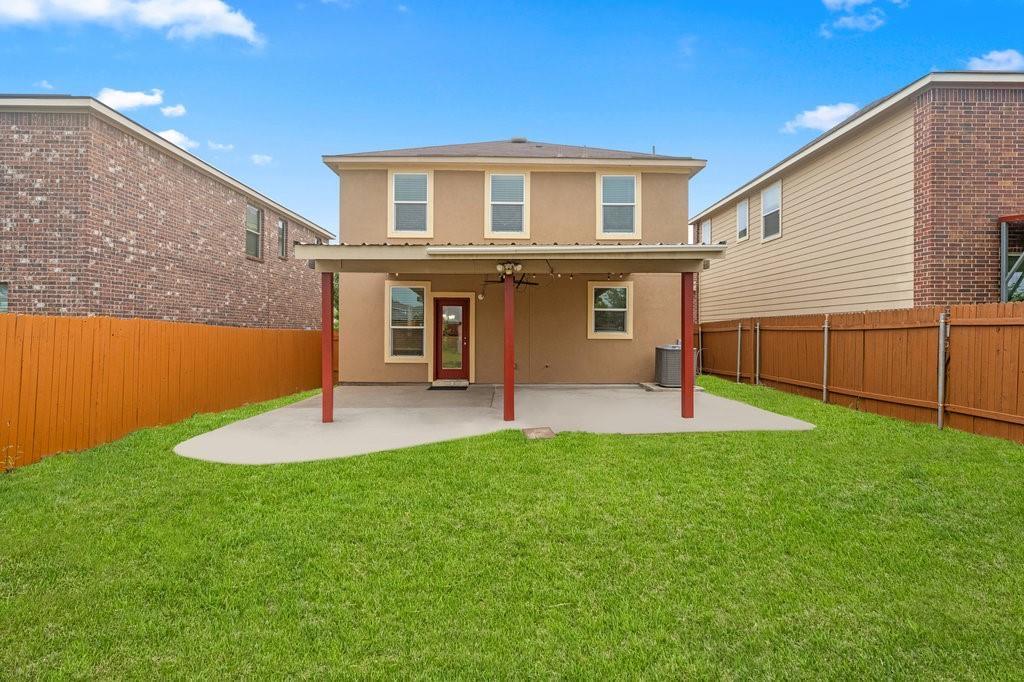10909 Helms Deep Dr Property Photo 24