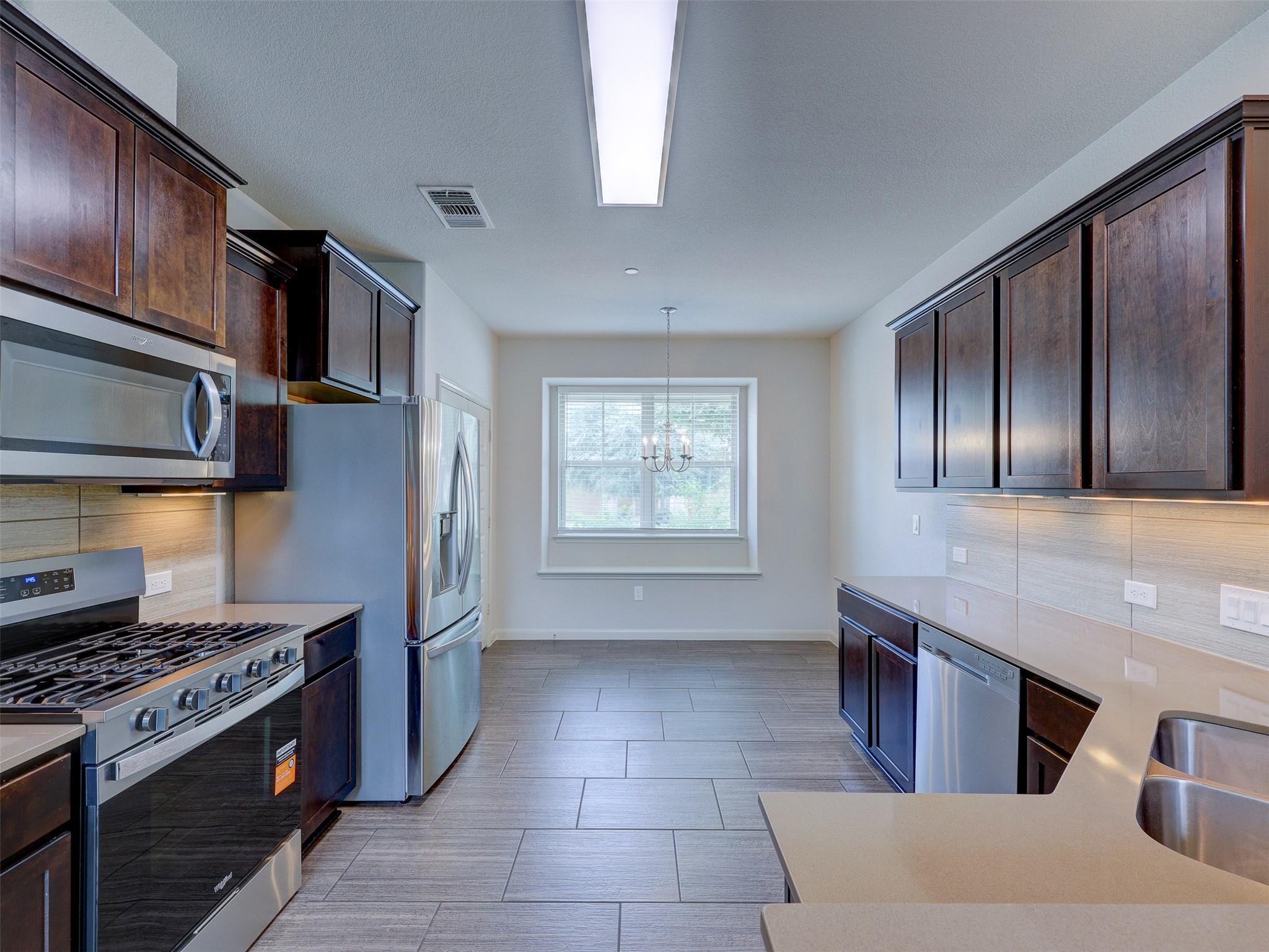 1620 Bryant Dr #2101 Property Photo 7