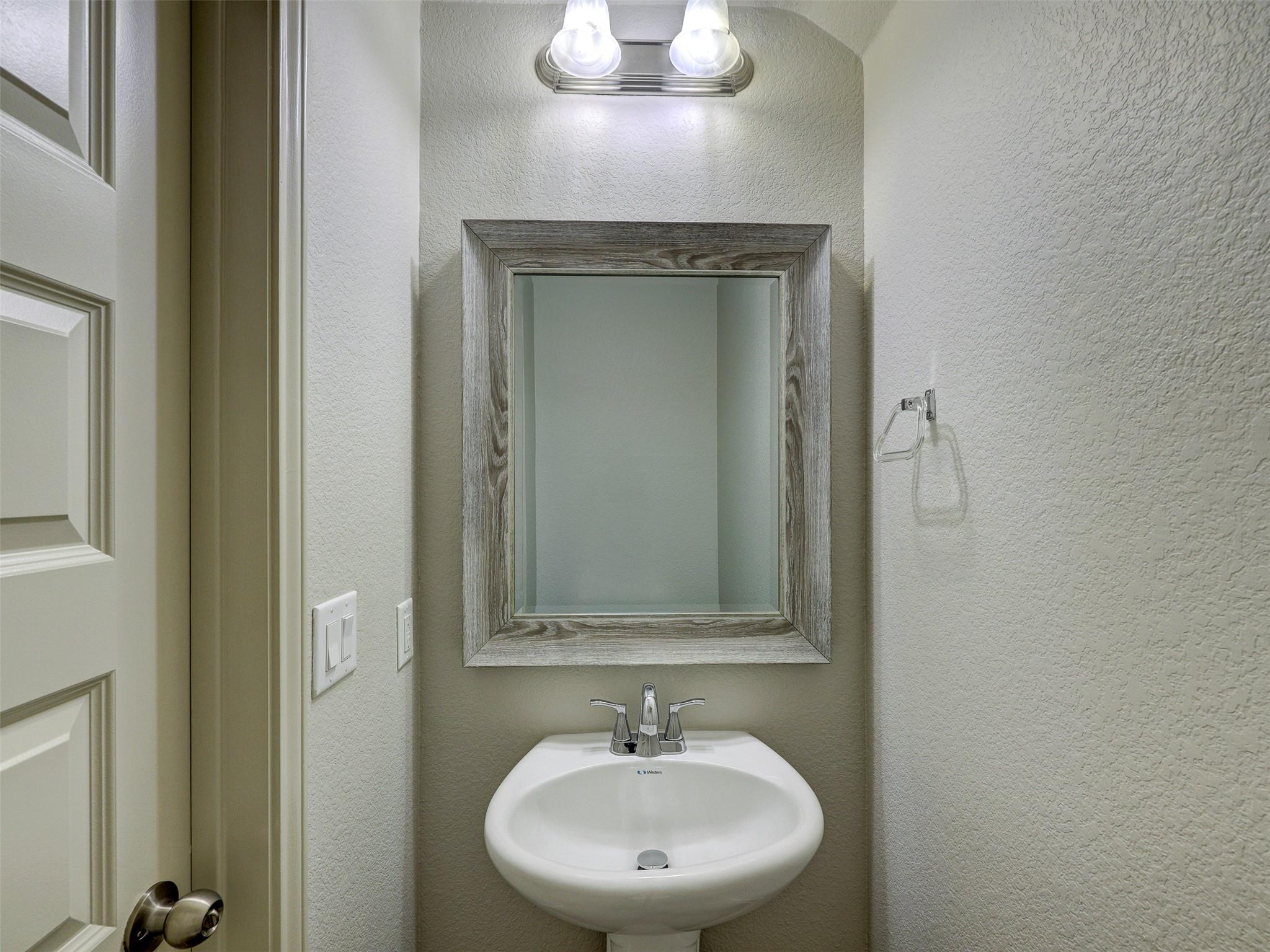 1620 Bryant Dr #2101 Property Photo 15