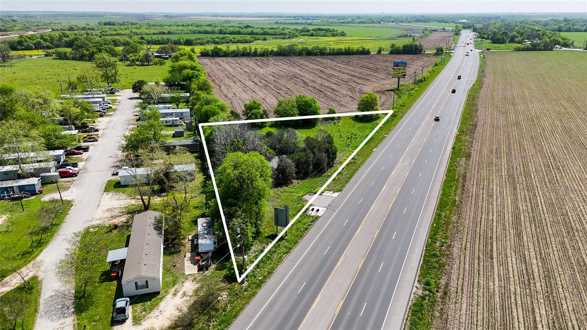 1645 Highway 80 Property Photo 1