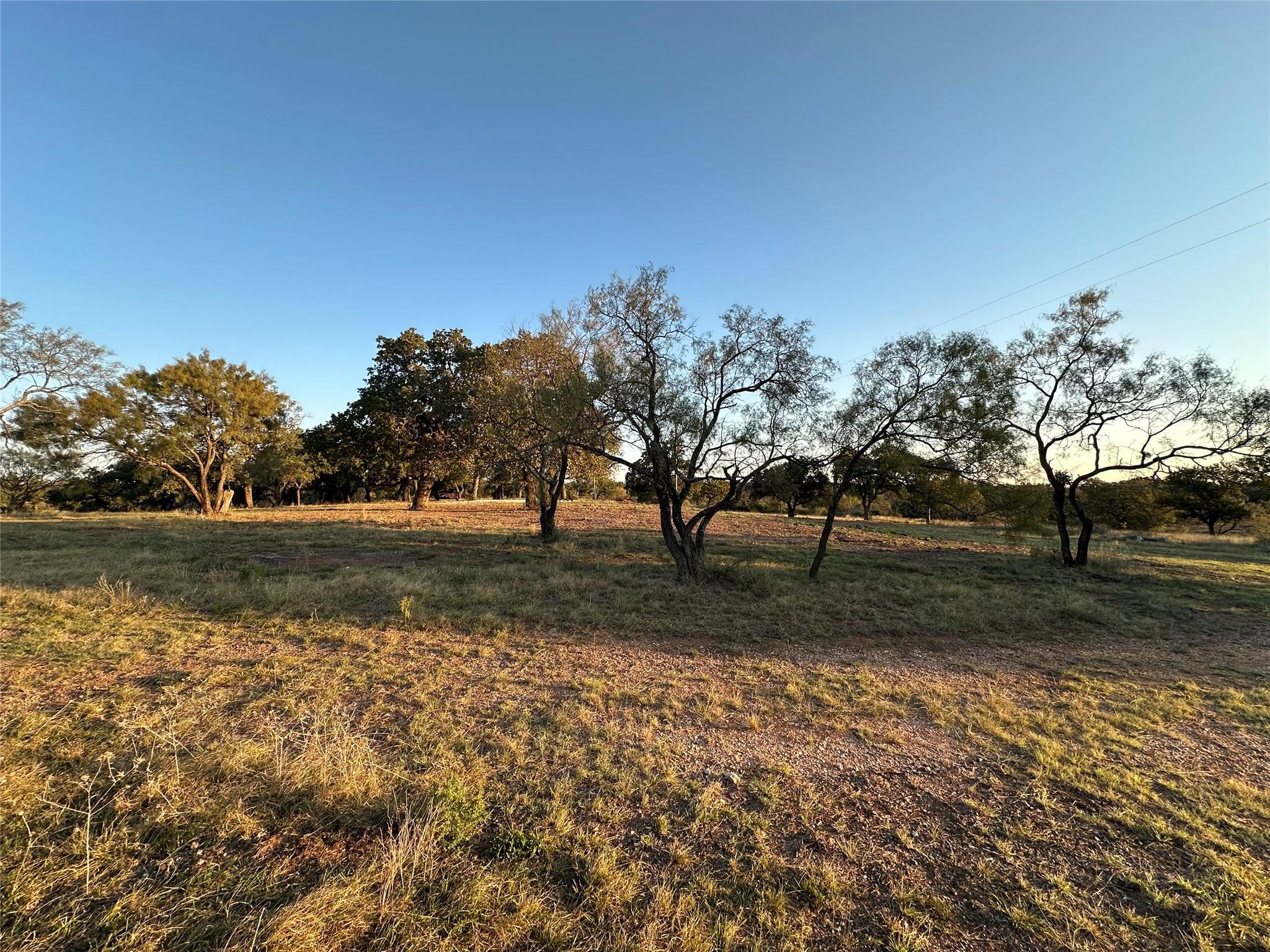 389 Rocky Hollow Rd Property Photo 3