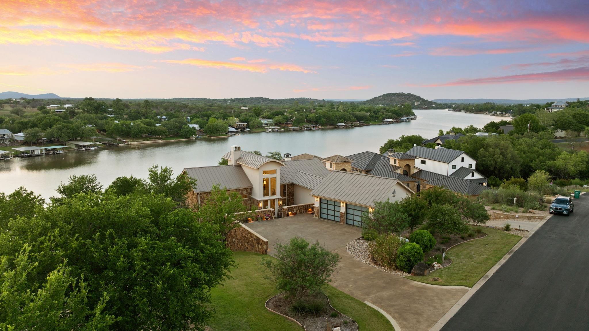 132 Rock N Robyn Trl Property Photo