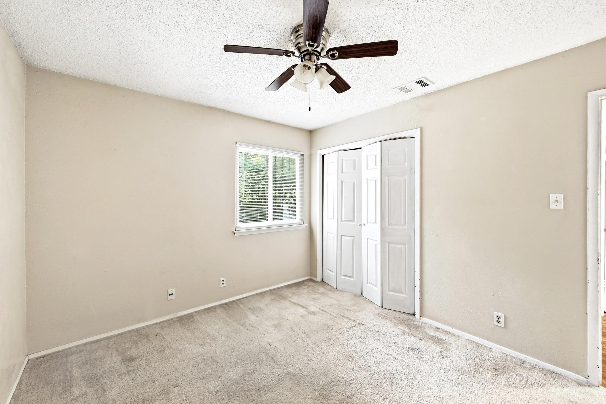 10604 Lanshire Dr #a Property Photo 13