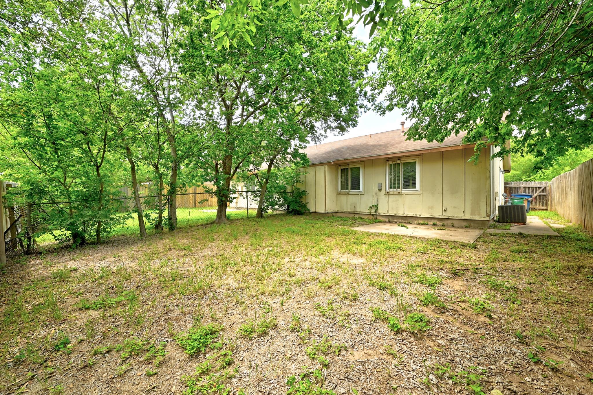 10604 Lanshire Dr #a Property Photo 20