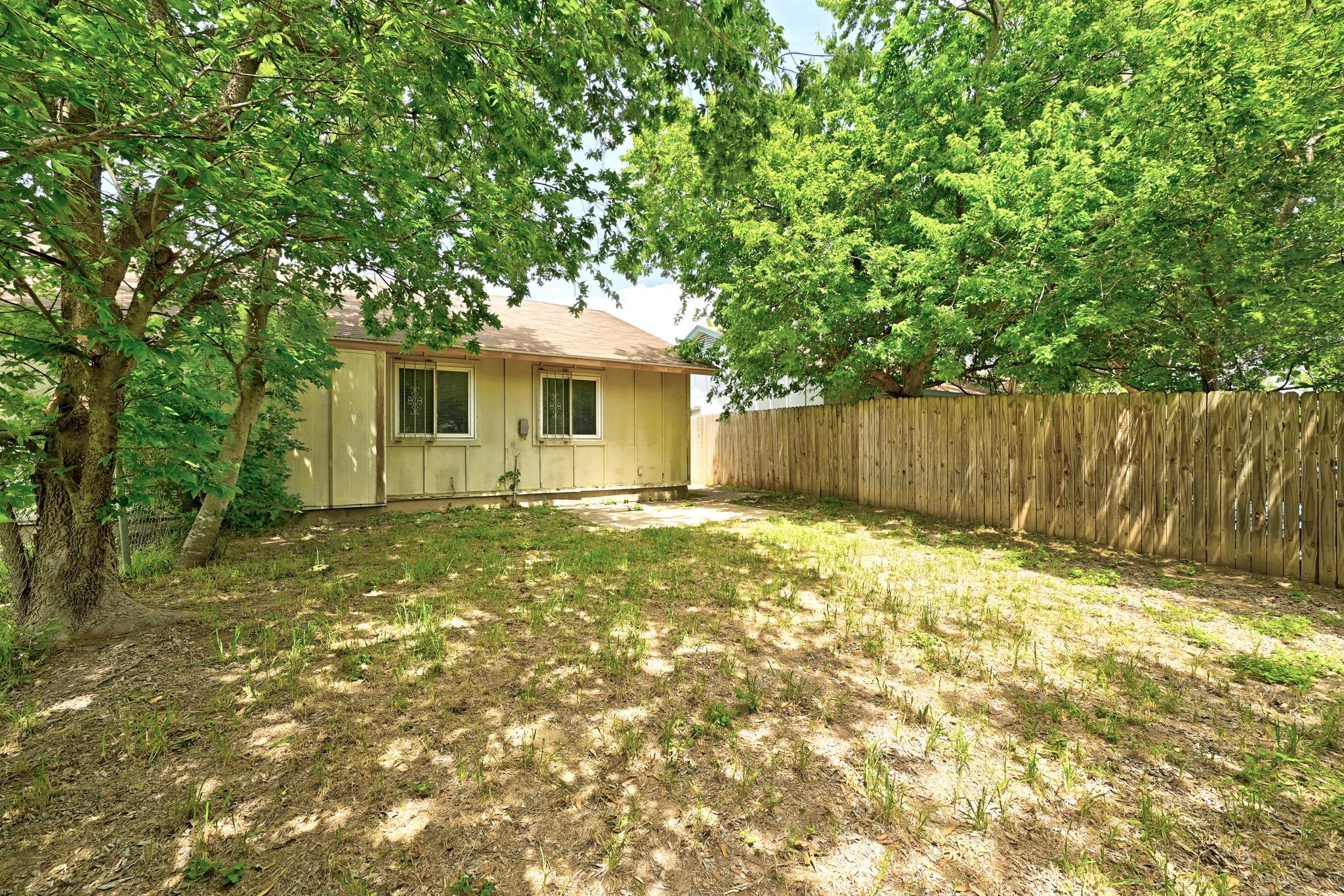 10604 Lanshire Dr #a Property Photo 21