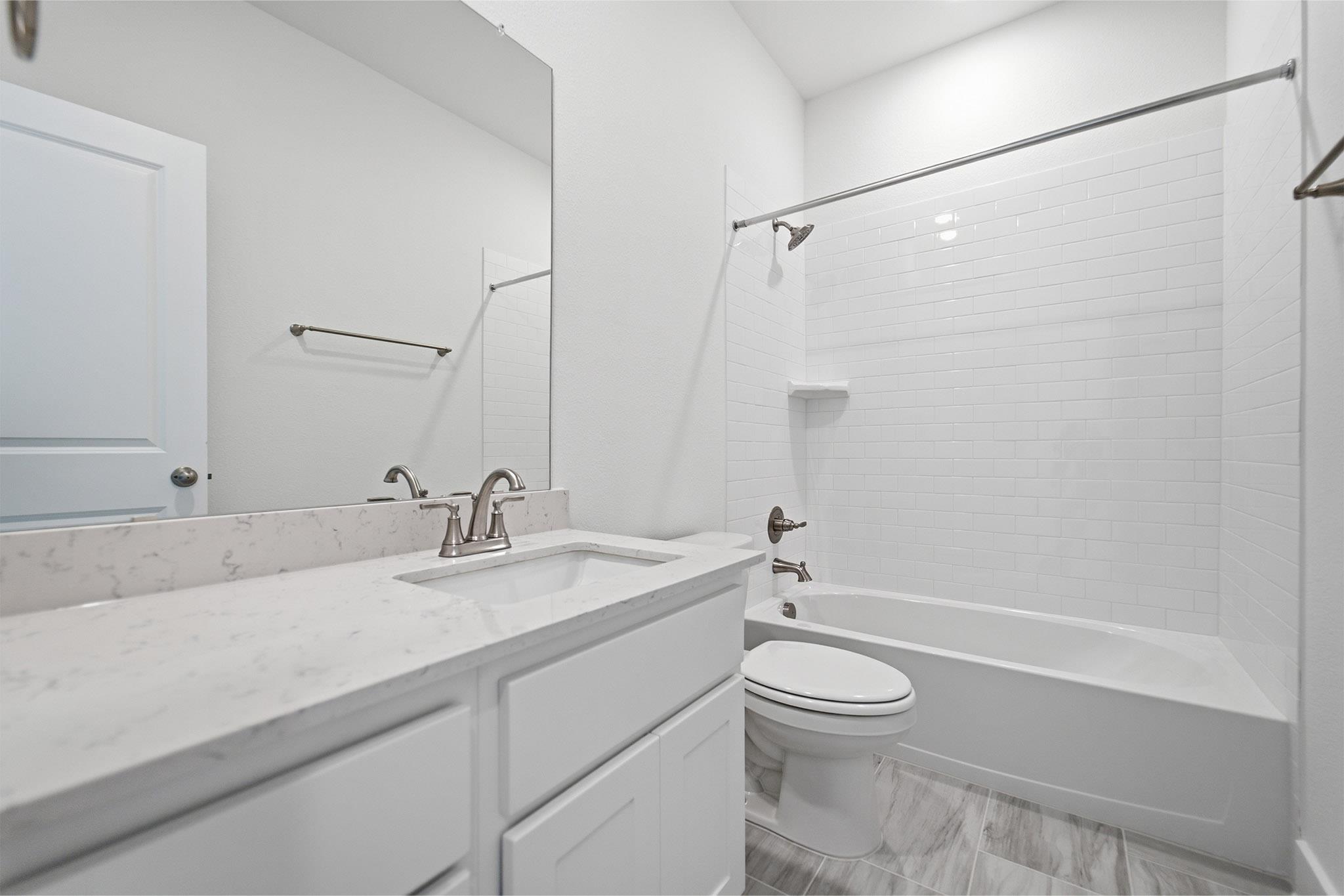 301 Ginger St Property Photo 36