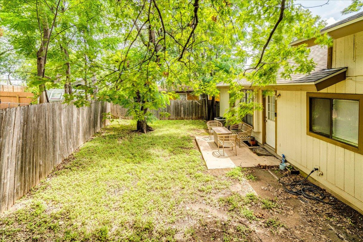 800 Terrell Hill Dr Property Photo 12