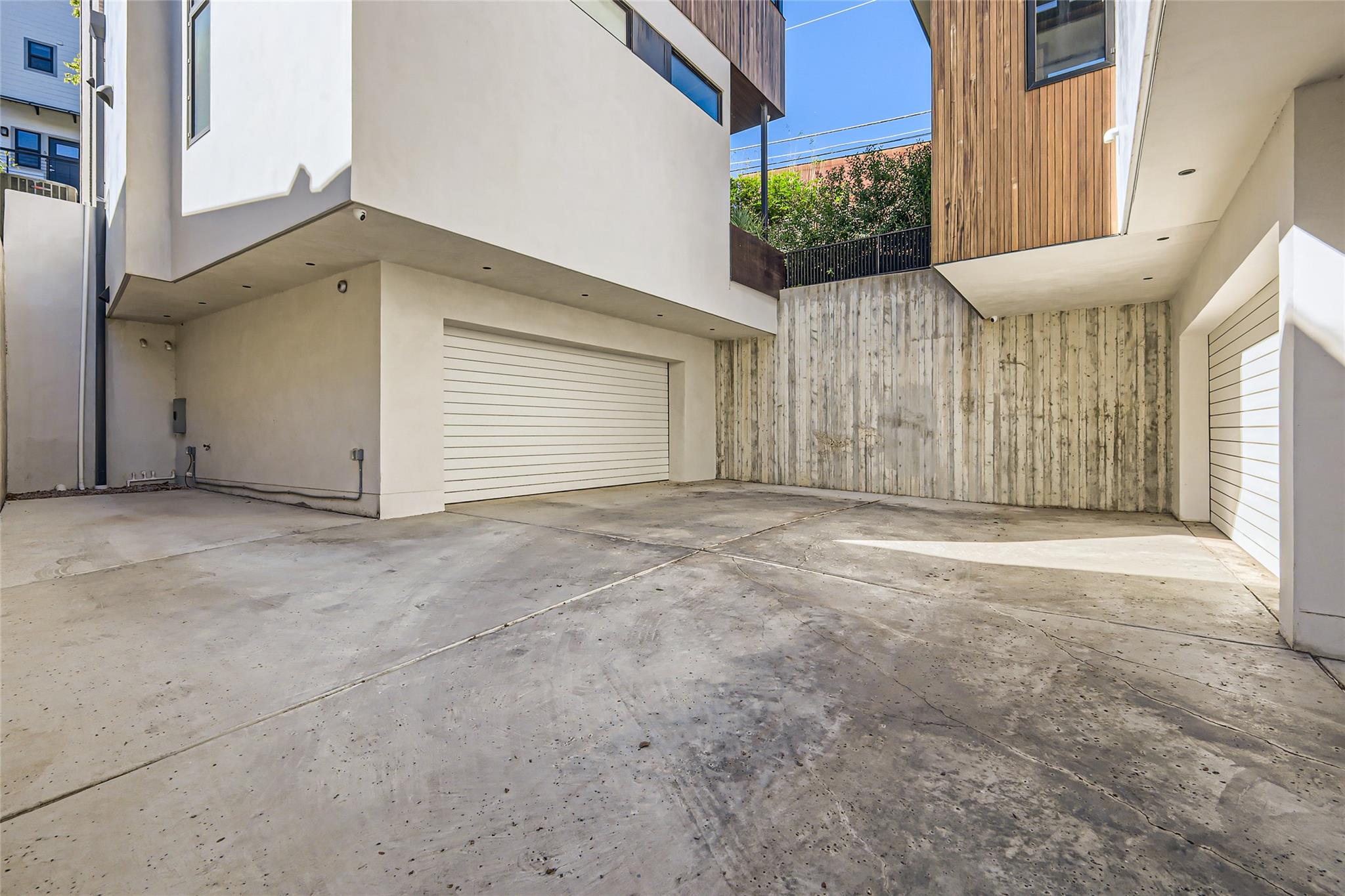 1315 W 9th St #b Property Photo 40