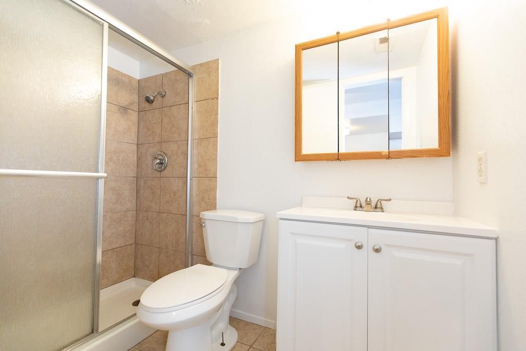 710 E Dean Keaton St #211 Property Photo 8