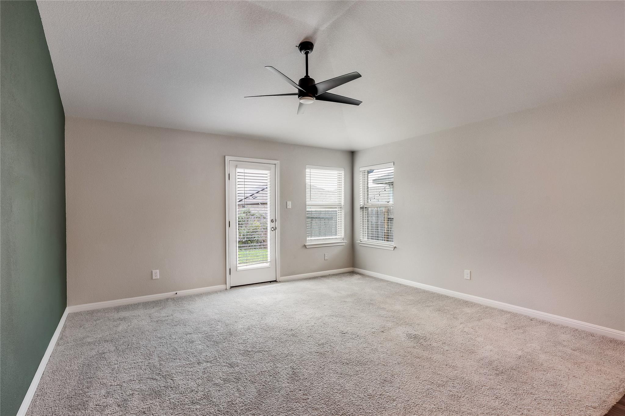 12405 Amber Lynn Path Property Photo 6